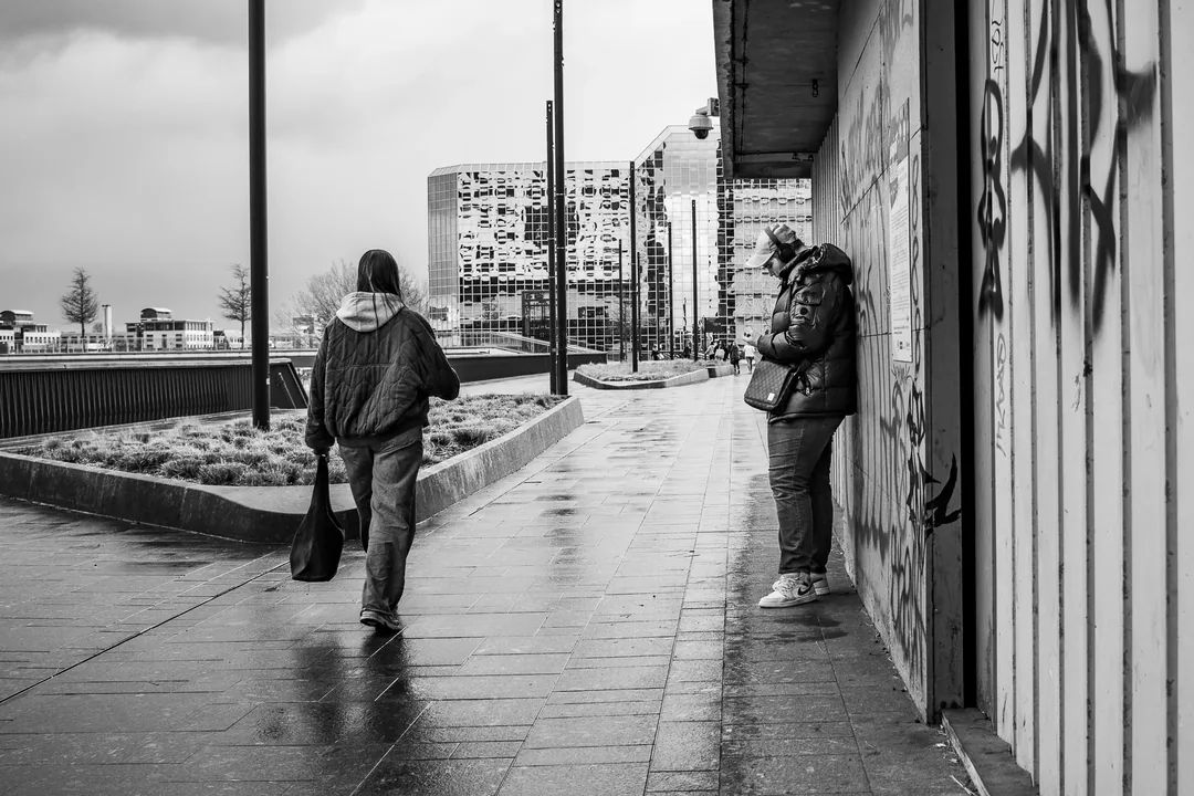 Between the raindrops